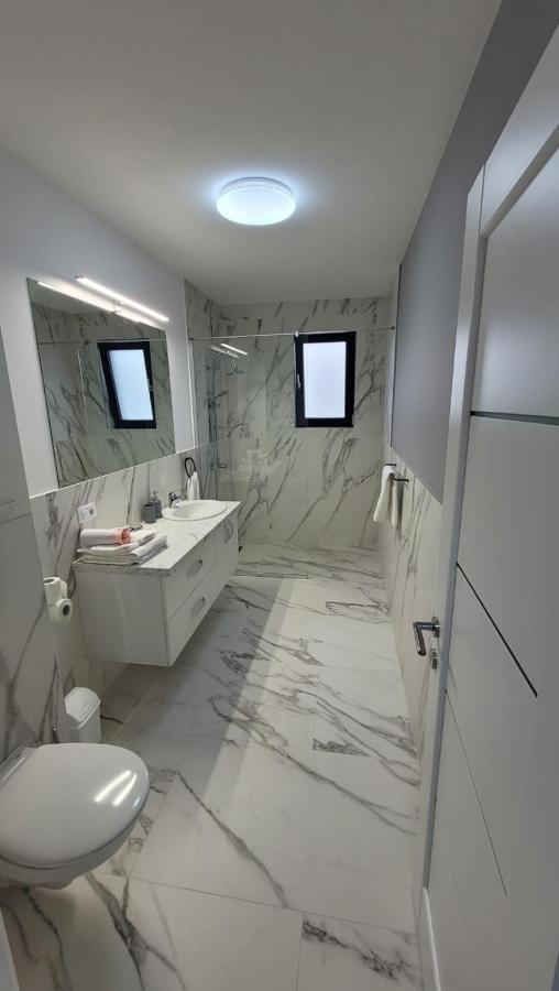 Magic Mirror Apartman Máréfalva Kültér fotó