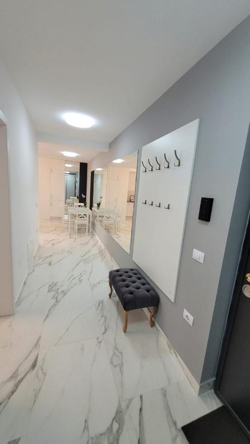 Magic Mirror Apartman Máréfalva Kültér fotó