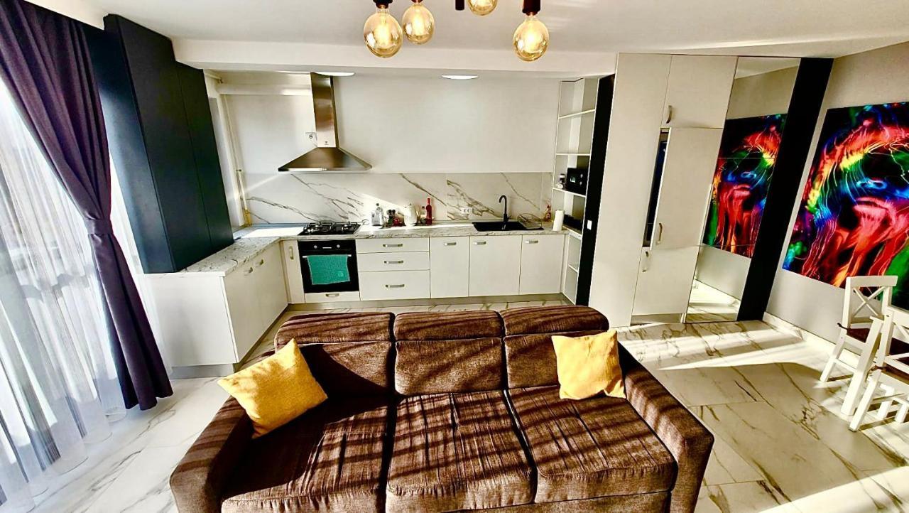 Magic Mirror Apartman Máréfalva Kültér fotó